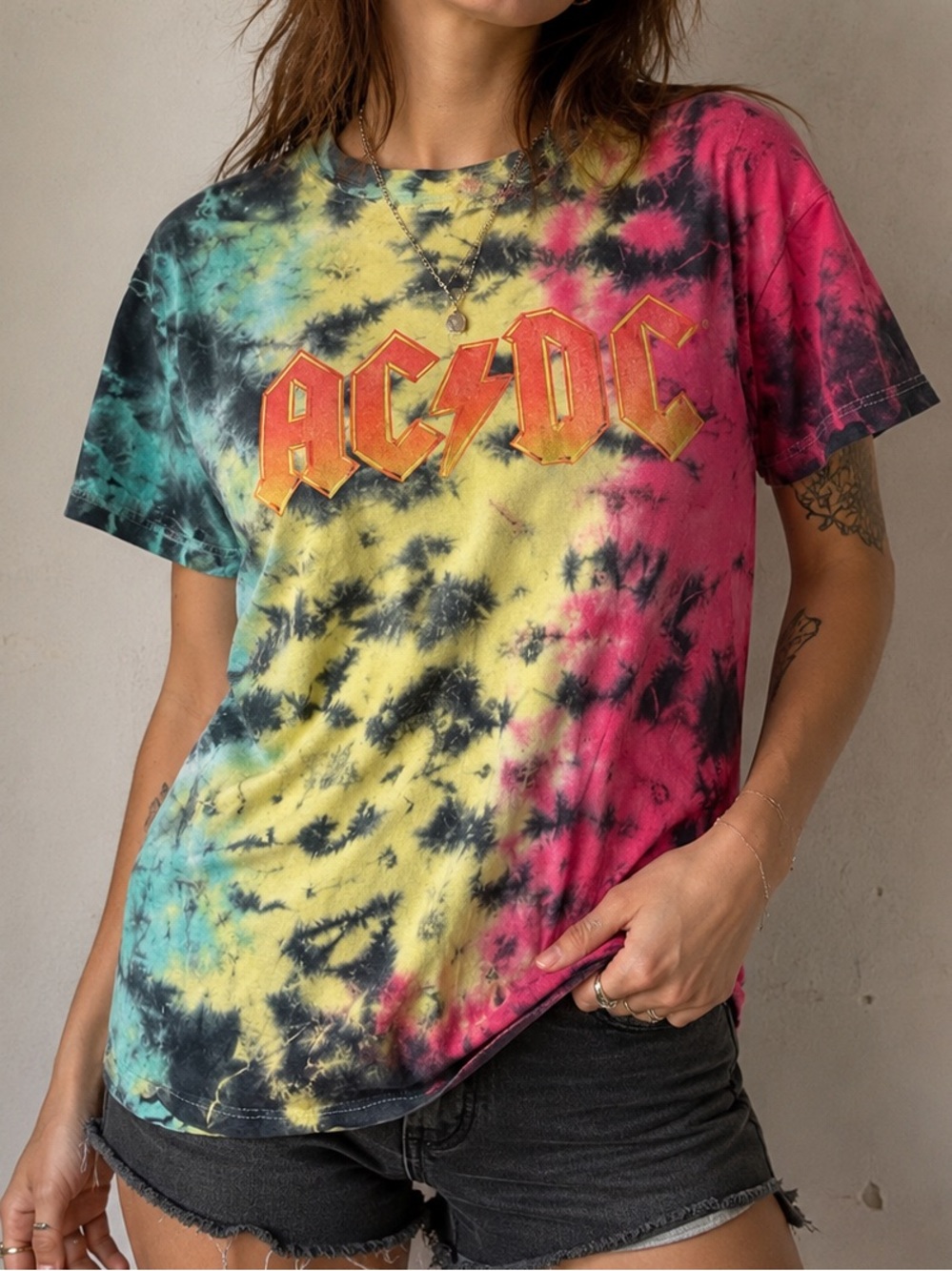 AC/DC Tie Dye Band Tee Medium Rock Graphic T-Shirt
